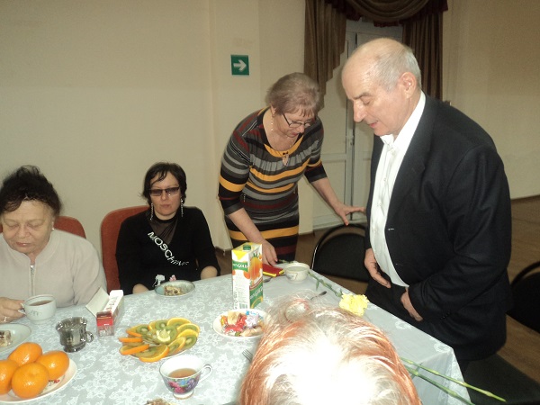 s ogranichennimi vozmoznostymi16